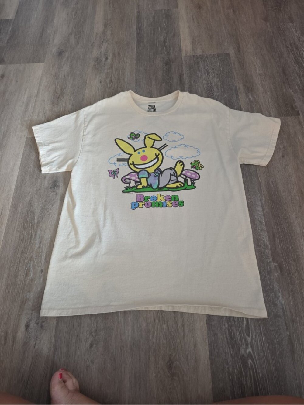 Broken Promises Happy Bunny T-shirt Size Large